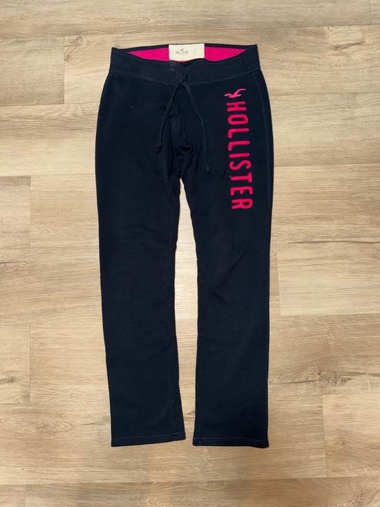 Hollister Pants - Hollister Black Sweat pants with Pink Logo